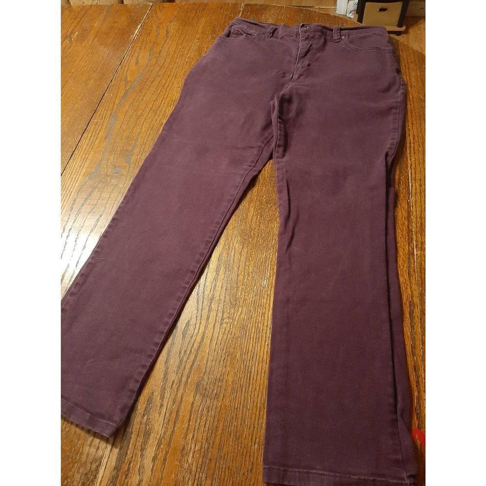 Size 8P Petite Gloria Vanderbilt Amanda Plum Purple Denim Jeans Casual Pants